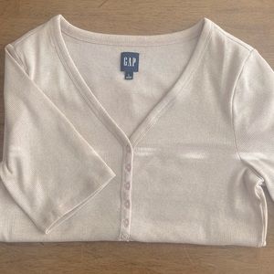 Gap Short Sleeved Henley, Light Pink shimmer, Size L